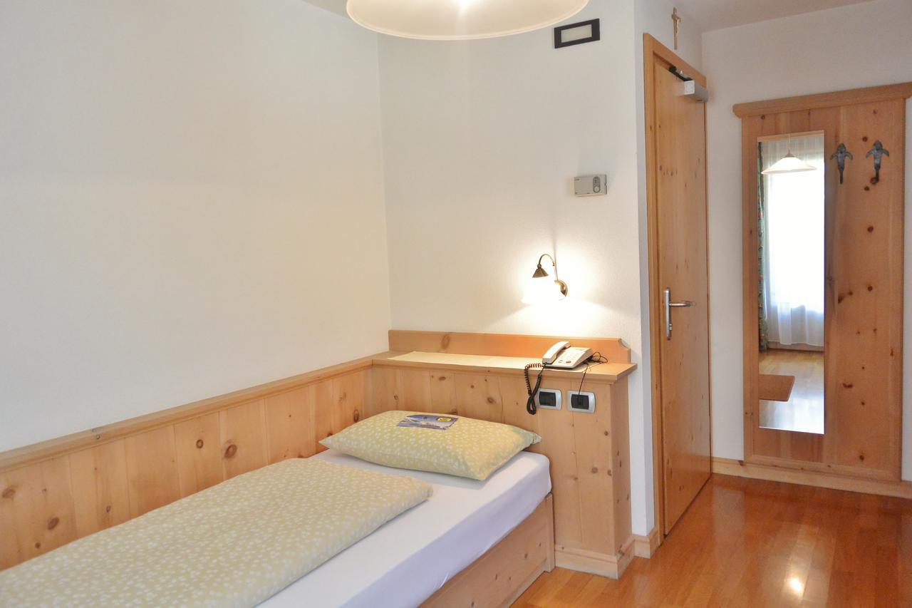 Hotel Garni Al Plan Livigno Exterior photo